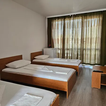 Hotel Family House Manolov Obzor