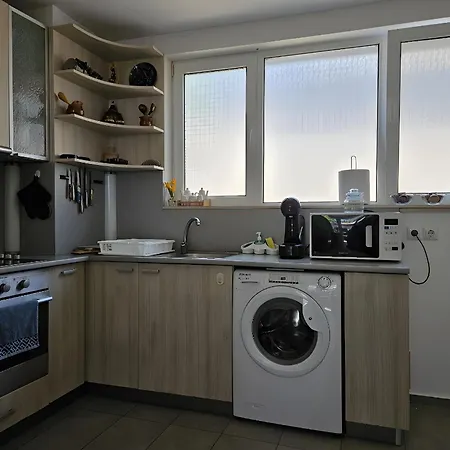 Family House Manolov 오브조르