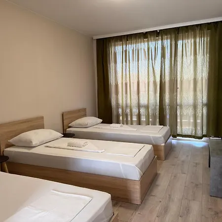 Hotel Family House Manolov Obzor